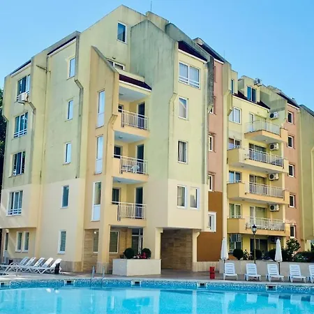 Bratanov Sea Dreams Апартаменты